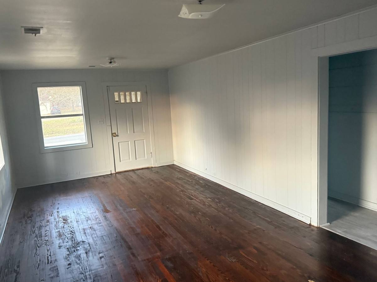 House for rent at 328 N 7th St, West Helena, AR 72390