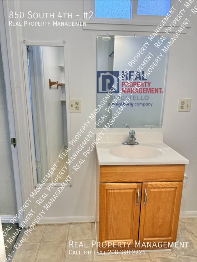Apartment for rent at 850 S 4th #2, Pocatello, ID 83201