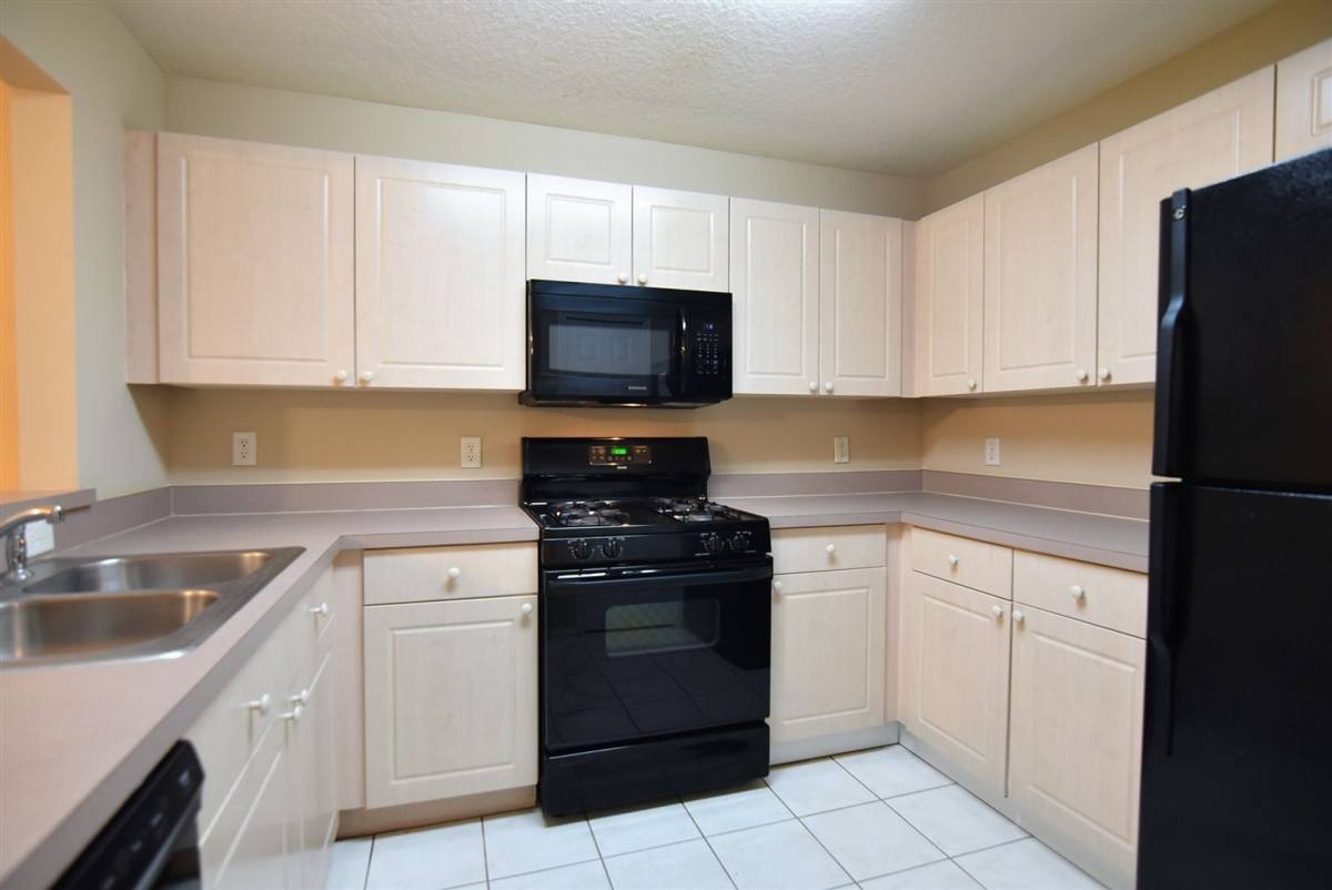 Townhouse for rent at 1066 Dolphin Dr, Winter Garden, FL 34787