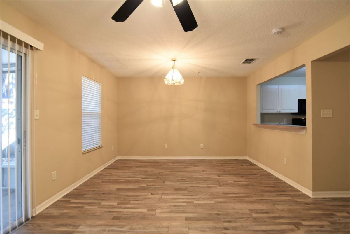 Townhouse for rent at 1066 Dolphin Dr, Winter Garden, FL 34787