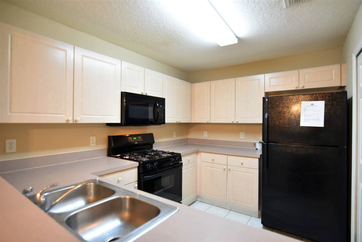Townhouse for rent at 1066 Dolphin Dr, Winter Garden, FL 34787