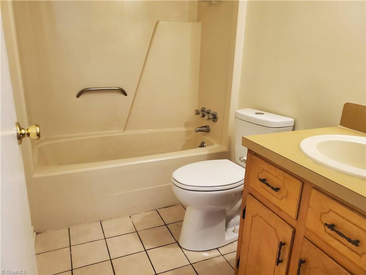 Apartment for rent at 619 Creed St, Mount Airy, NC 27030