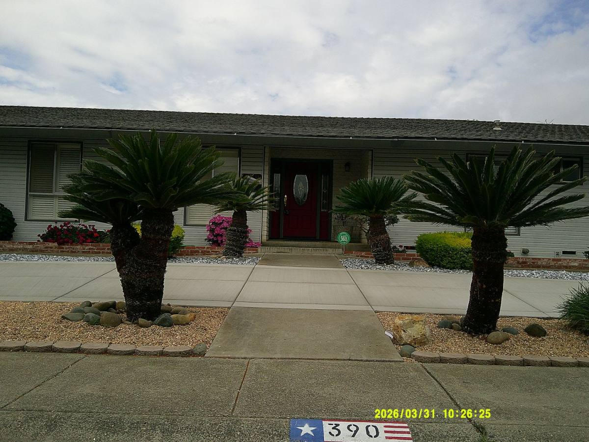 House for rent at 390 S Almond St, Dixon, CA 95620