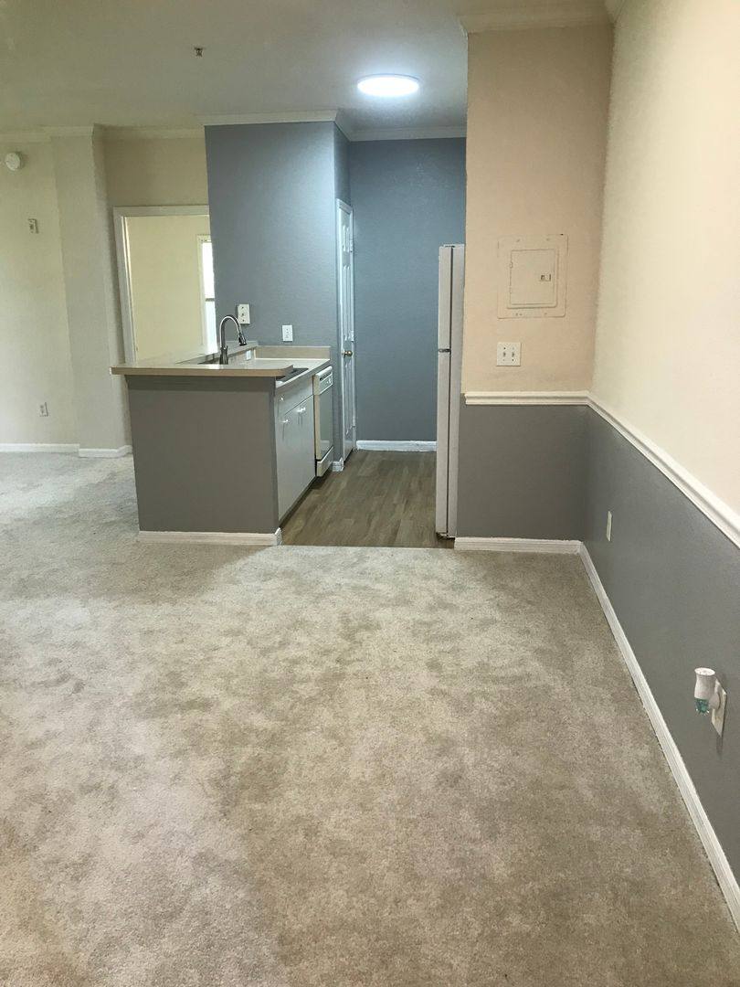 Apartment for rent at 3757 Conroy Rd, Orlando, FL 32839
