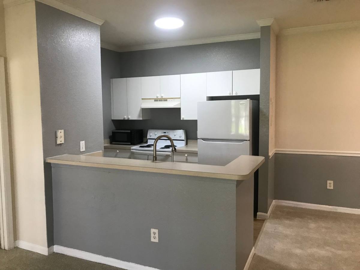 Apartment for rent at 3757 Conroy Rd, Orlando, FL 32839