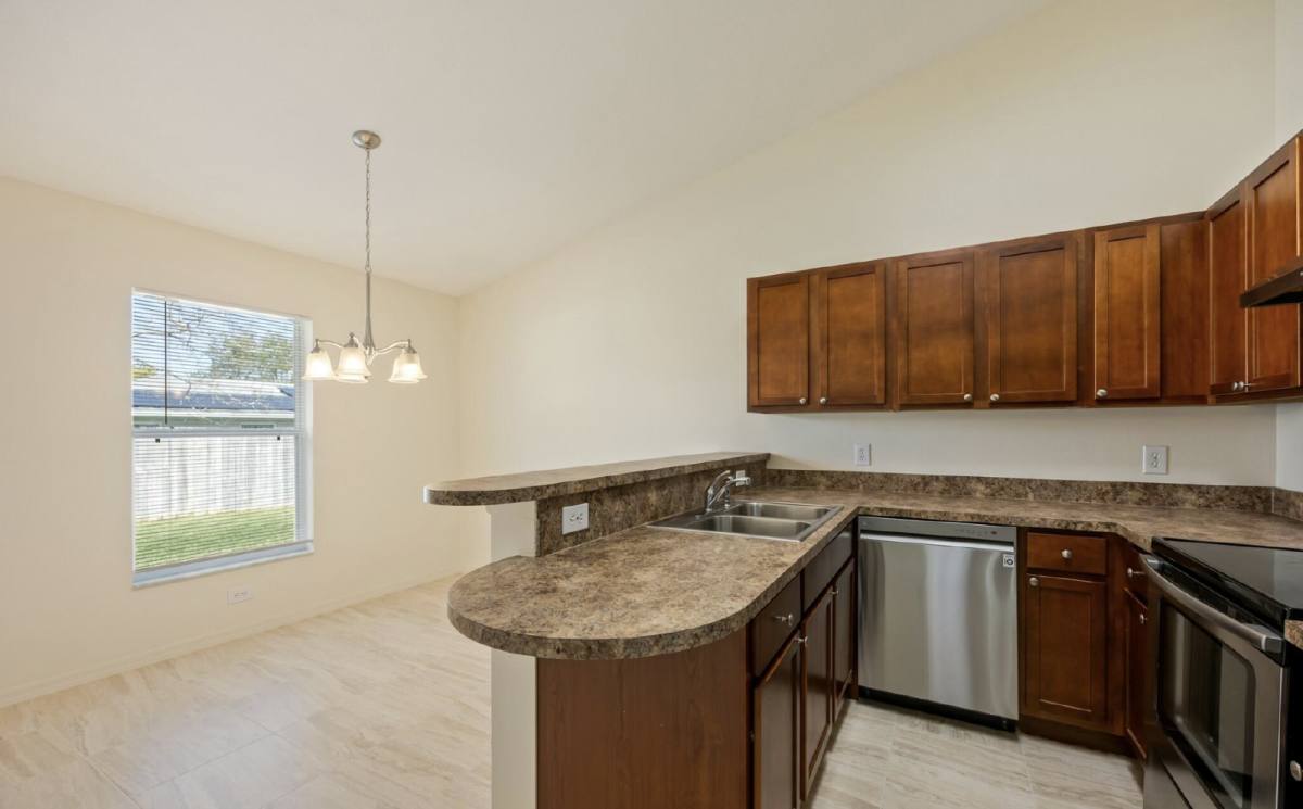 House for rent at 2082 Foxwood Dr, Melbourne, FL 32935
