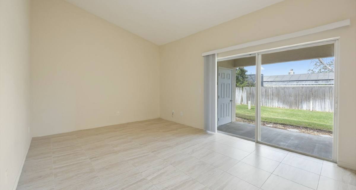 House for rent at 2082 Foxwood Dr, Melbourne, FL 32935