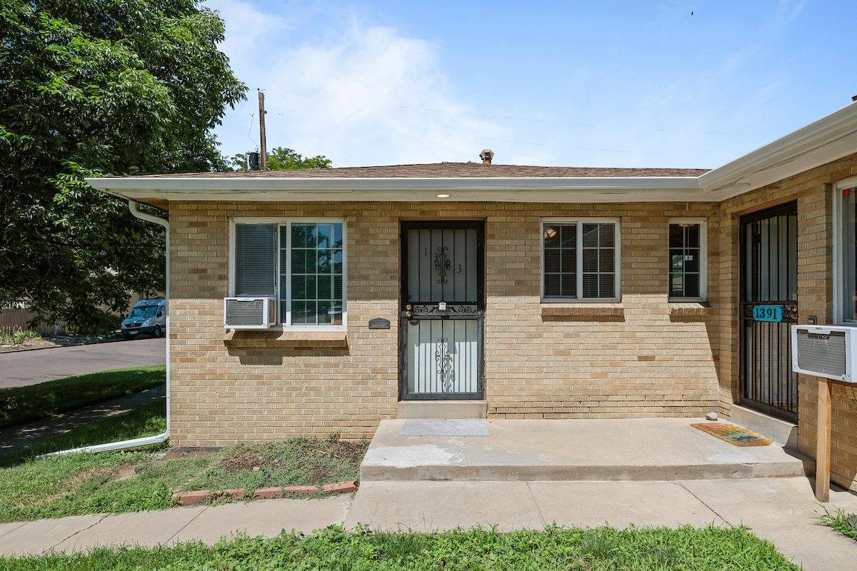 Apartment for rent at 1393 S Grant St, Denver, CO 80210