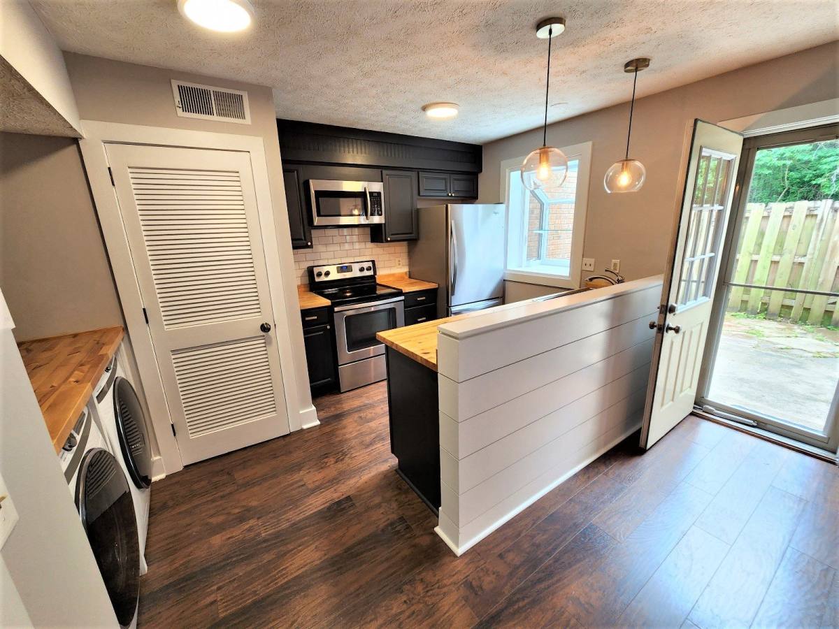 Townhouse for rent at 141 Thistle Lane, Hermitage, TN 37076