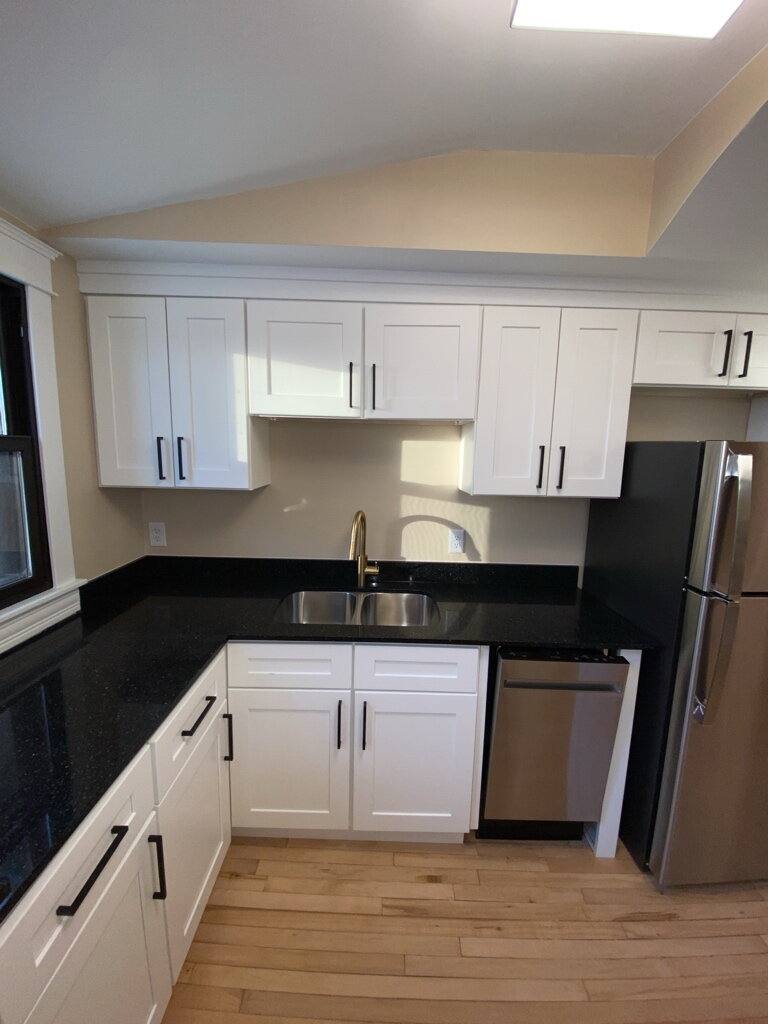 Apartment for rent at 2000 2002 Dupont Ave S #9, Minneapolis, MN 55405