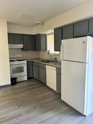 Townhouse for rent at 415 Sheraton Ave NW #415, North Canton, OH 44720