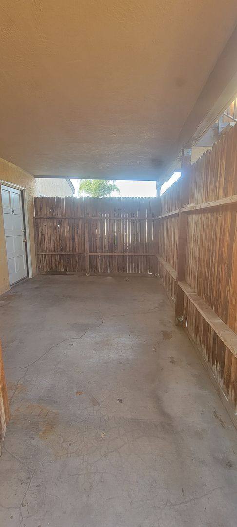 Apartment for rent at 2804 N Halfmoon Dr, Bakersfield, CA 93309