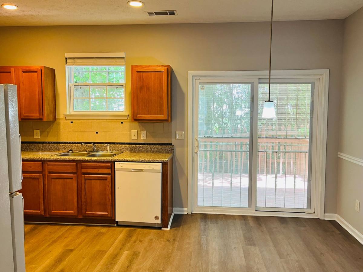 House for rent at 4014 Carisbrook Dr, Union City, GA 30291