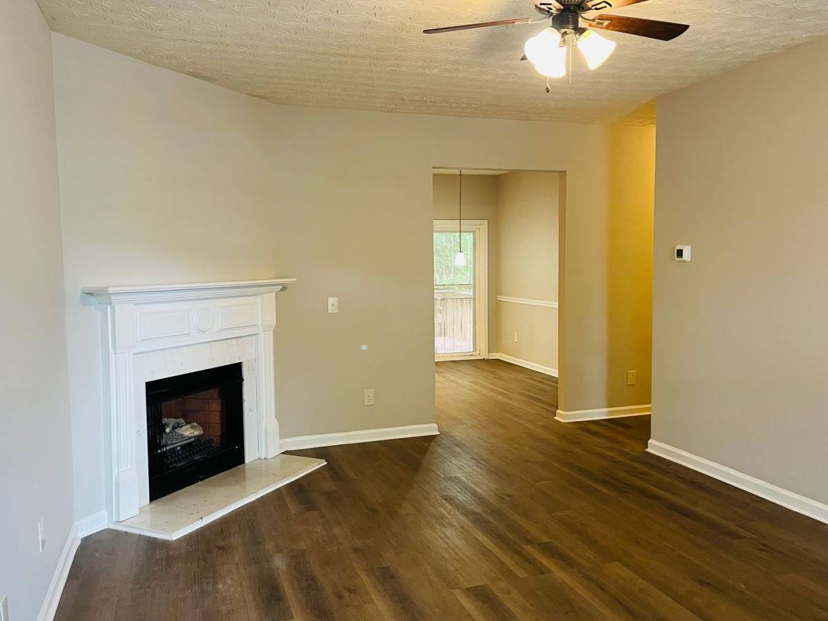 House for rent at 4014 Carisbrook Dr, Union City, GA 30291