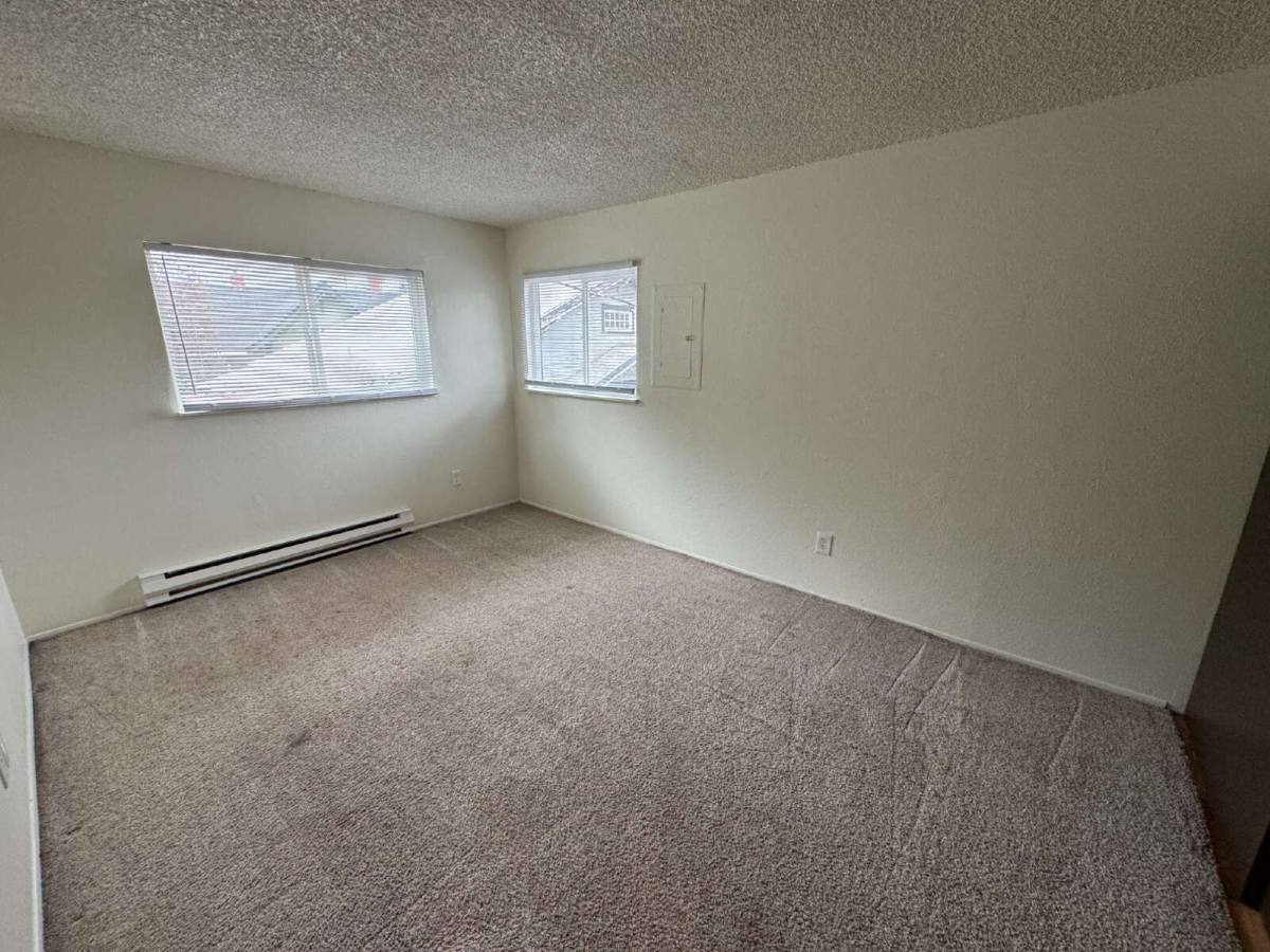 Apartment for rent at 9626 SE Foster Rd, Portland, OR 97266