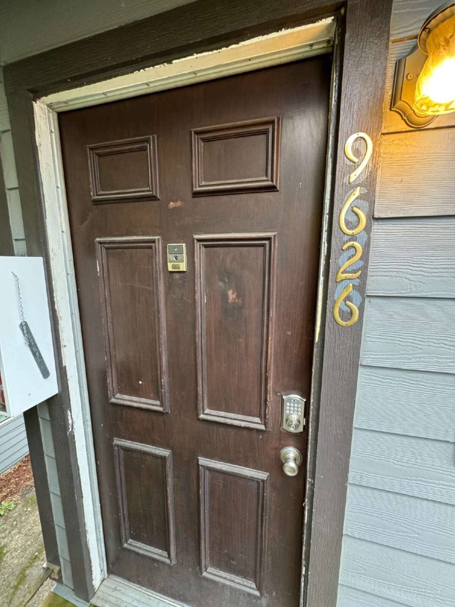 Apartment for rent at 9626 SE Foster Rd, Portland, OR 97266