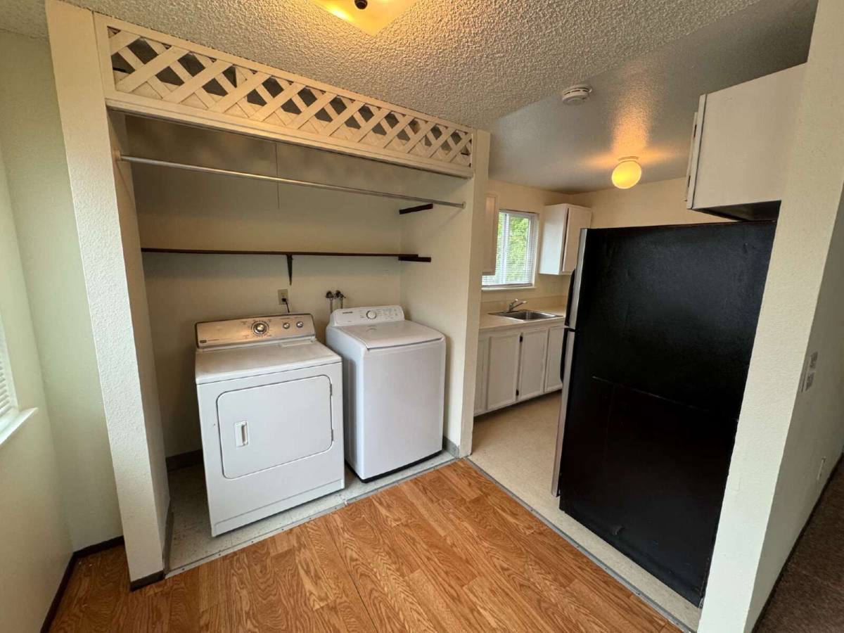 Apartment for rent at 9626 SE Foster Rd, Portland, OR 97266