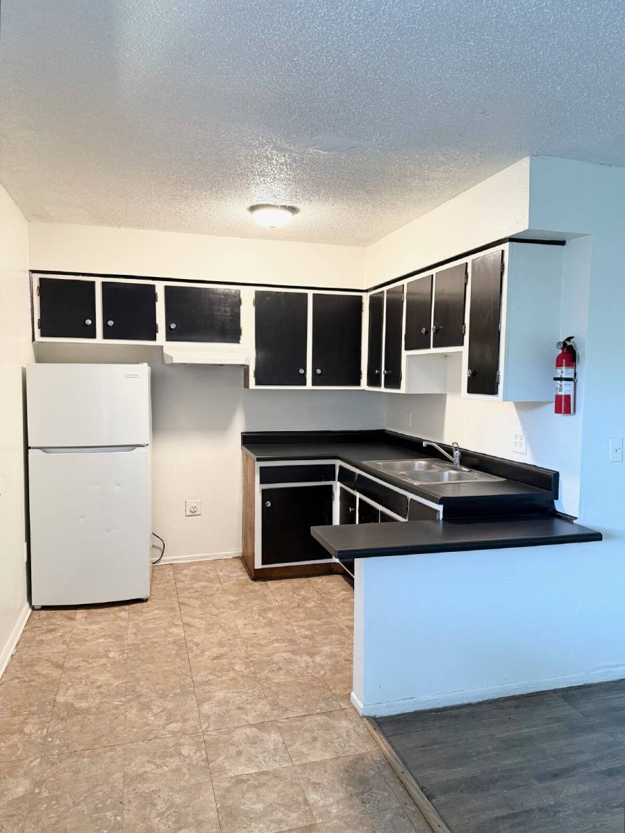 Apartment for rent at 7145 Melrose Lane #106, Oklahoma City, OK 73127