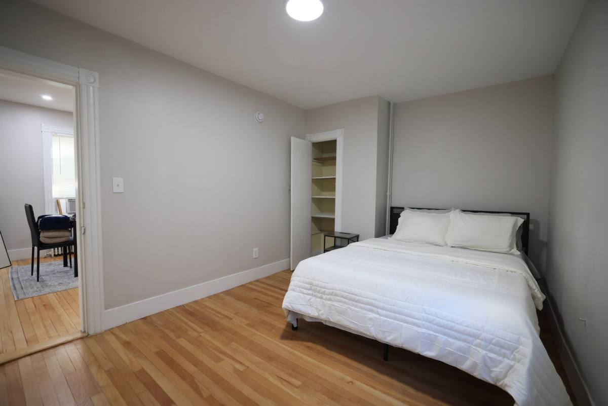 Apartment for rent at 16 Orange St, Lewiston, ME 04240