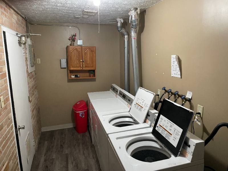 Apartment for rent at 123 Sheraton Ave NW #9, North Canton, OH 44720