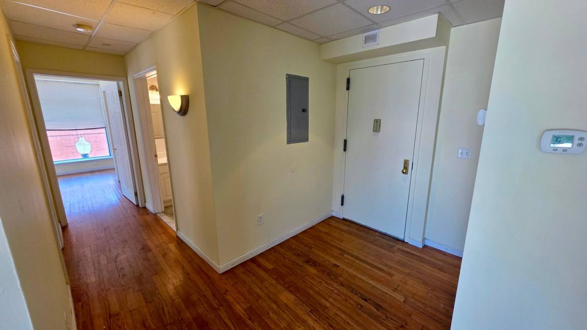 Apartment for rent at 16 Franklin St #102 C3-1500, Norwich, CT 06360