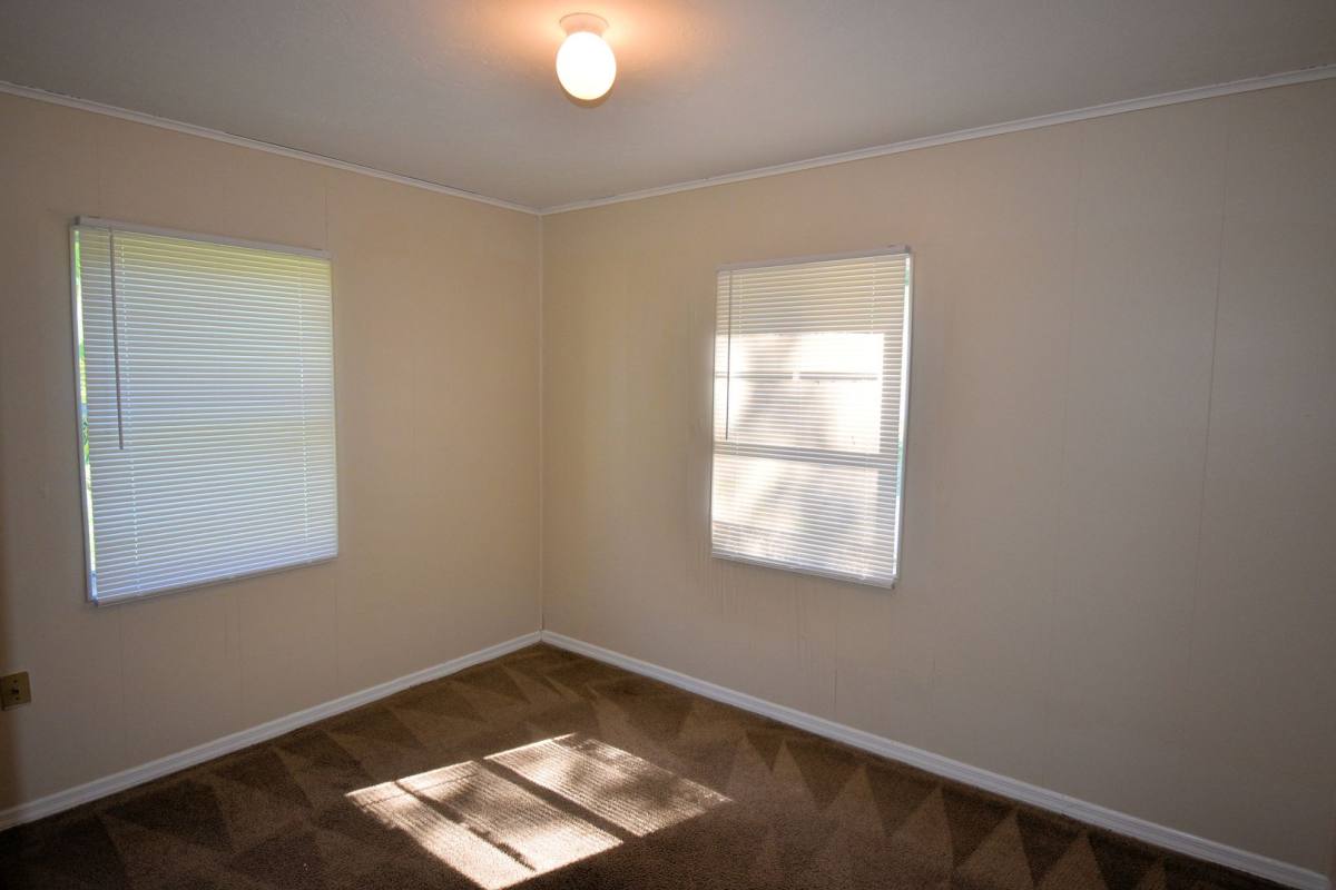 House for rent at 319 Montgomery Ave, Fort Myers, FL 33905