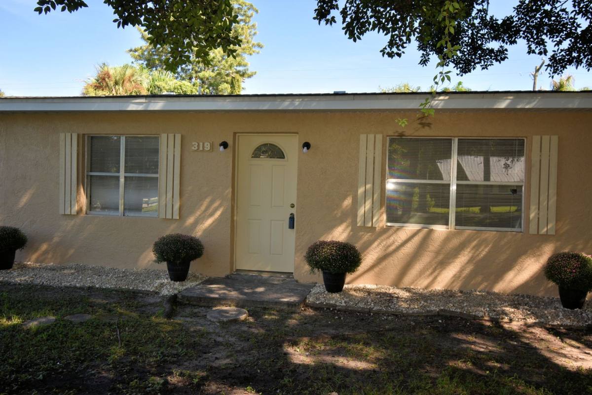 House for rent at 319 Montgomery Ave, Fort Myers, FL 33905