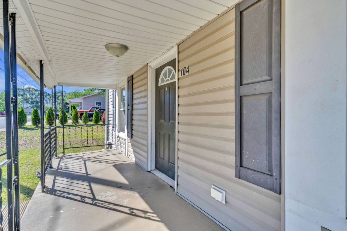 House for rent at 104 Lake Ave, Greer, SC 29650
