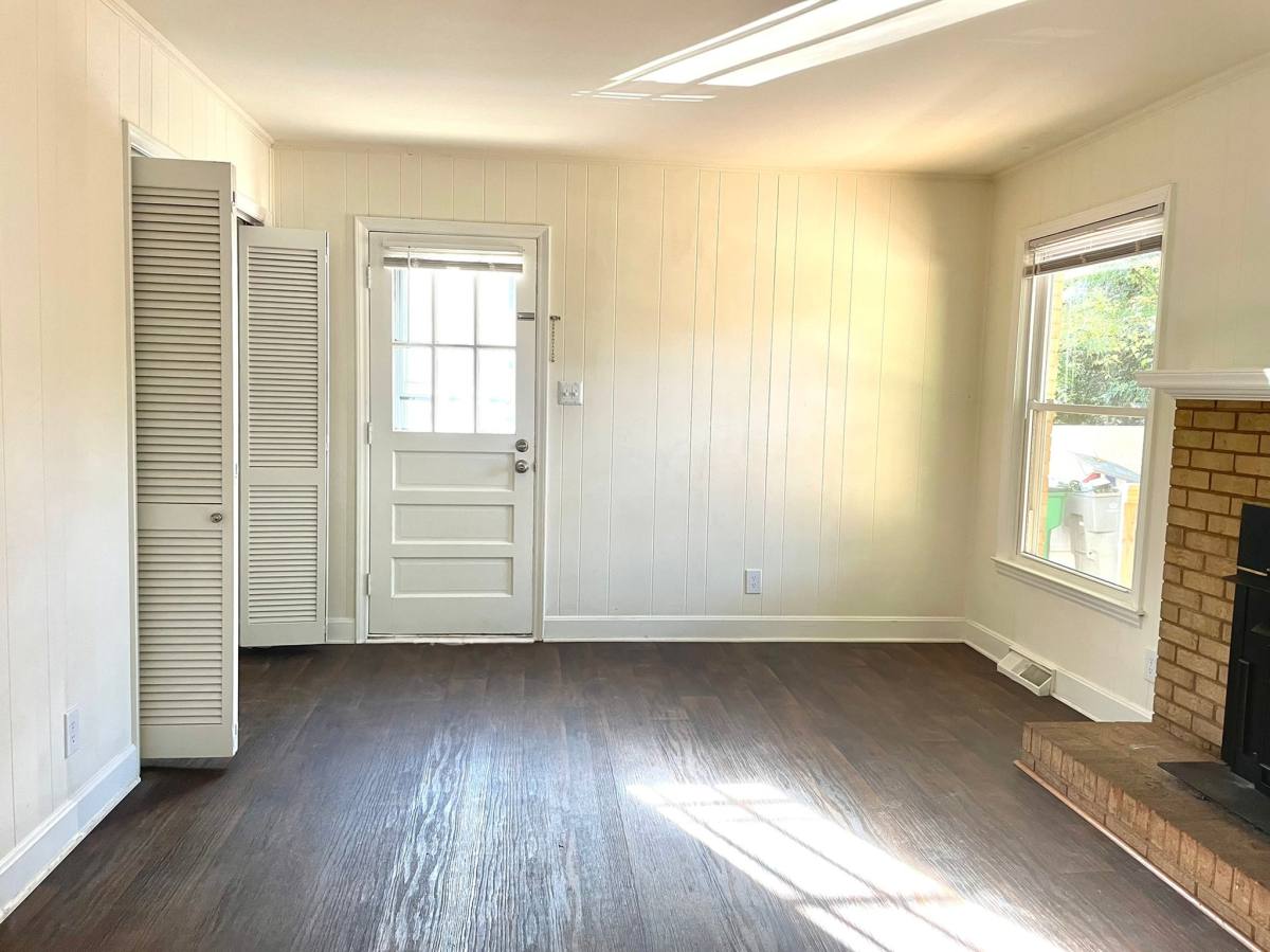 House for rent at 6524 Idlebrook Dr, Charlotte, NC 28212