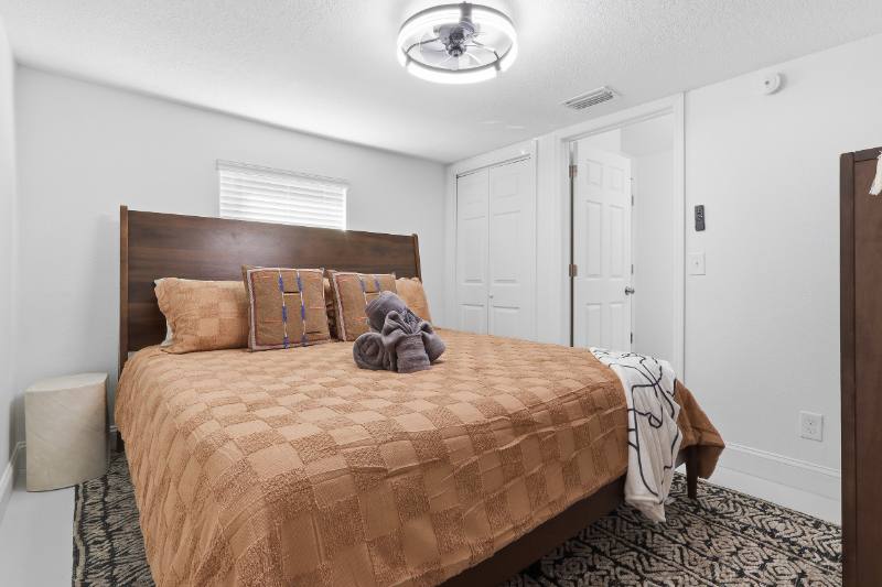 Apartment for rent at 118 W Sligh Ave, Tampa, FL 33604