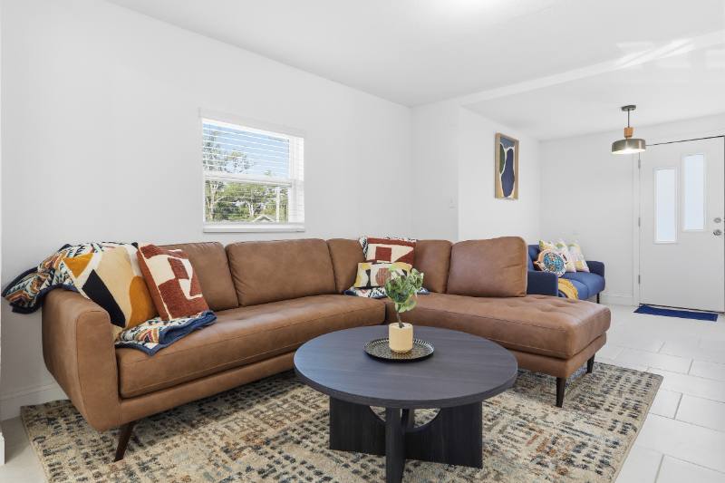Apartment for rent at 118 W Sligh Ave, Tampa, FL 33604