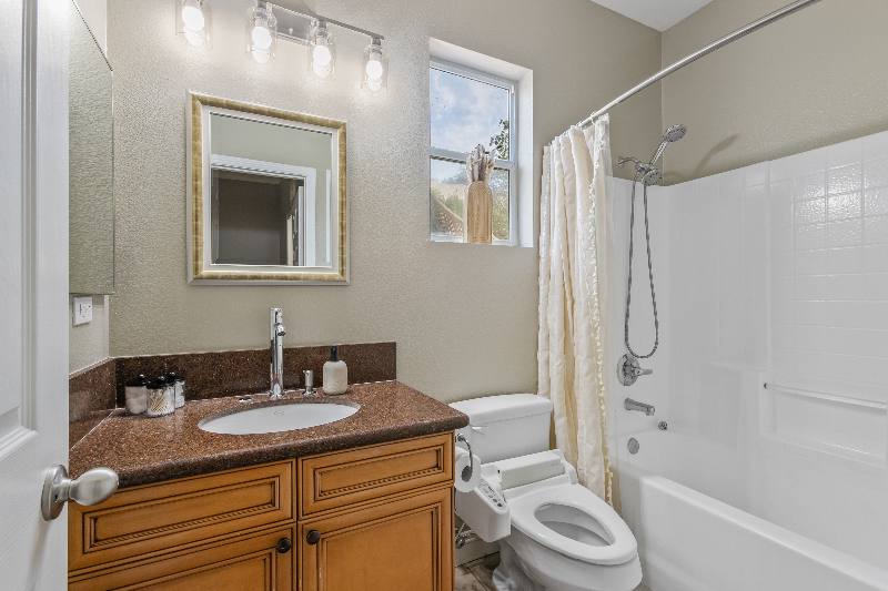 House for rent at 5442 Toucanet Court, Oceanside, CA 92057