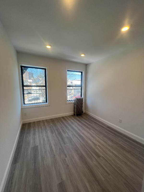Apartment for rent at 559 Broadway #2, Newark, NJ 07104
