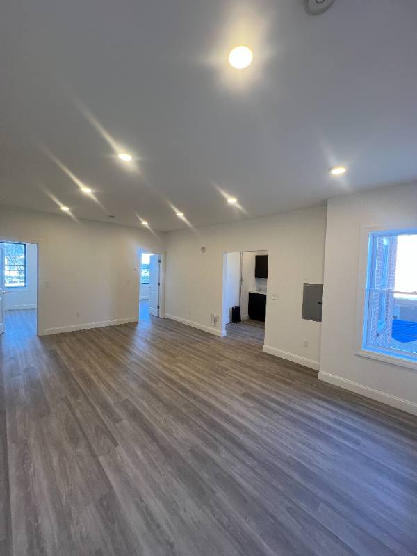 Apartment for rent at 559 Broadway #2, Newark, NJ 07104
