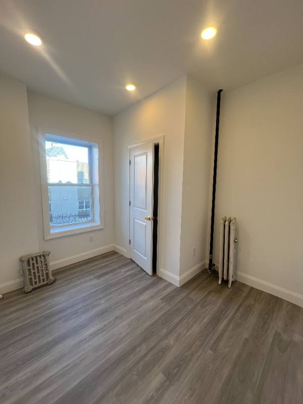 Apartment for rent at 559 Broadway #2, Newark, NJ 07104
