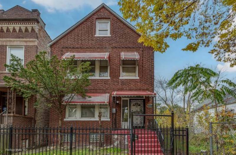 Apartment for rent at 6522 S Bishop St #2, Chicago, IL 60636