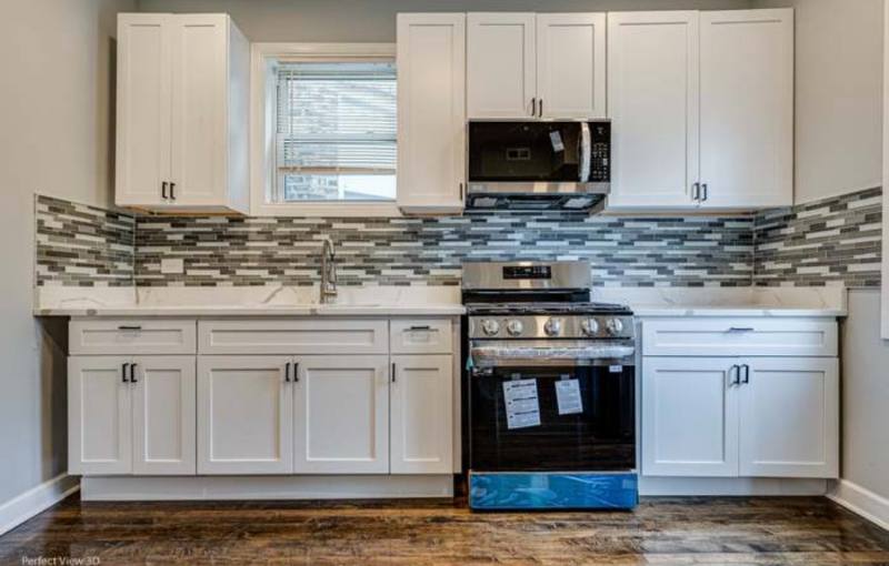 Apartment for rent at 6522 S Bishop St #2, Chicago, IL 60636