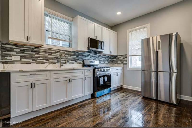 Apartment for rent at 6522 S Bishop St #2, Chicago, IL 60636
