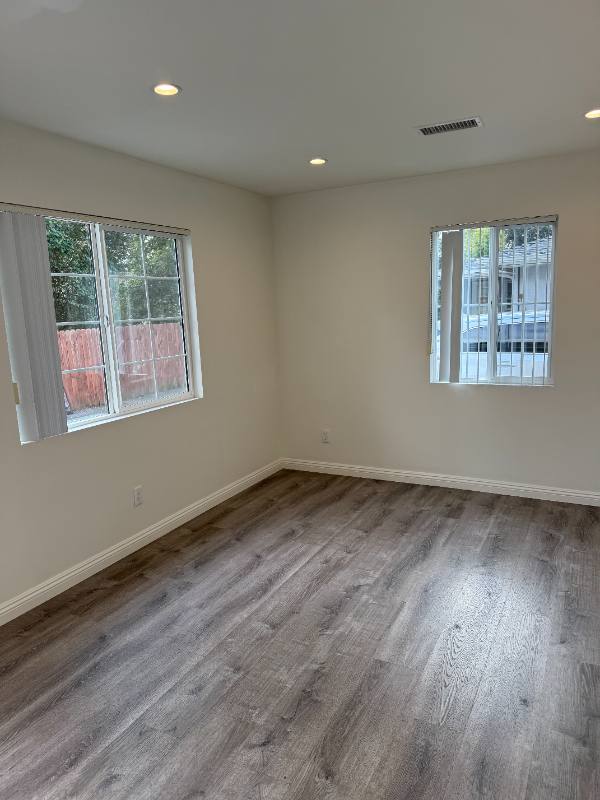 House for rent at 154 S Grand Oaks Ave, Pasadena, CA 91107