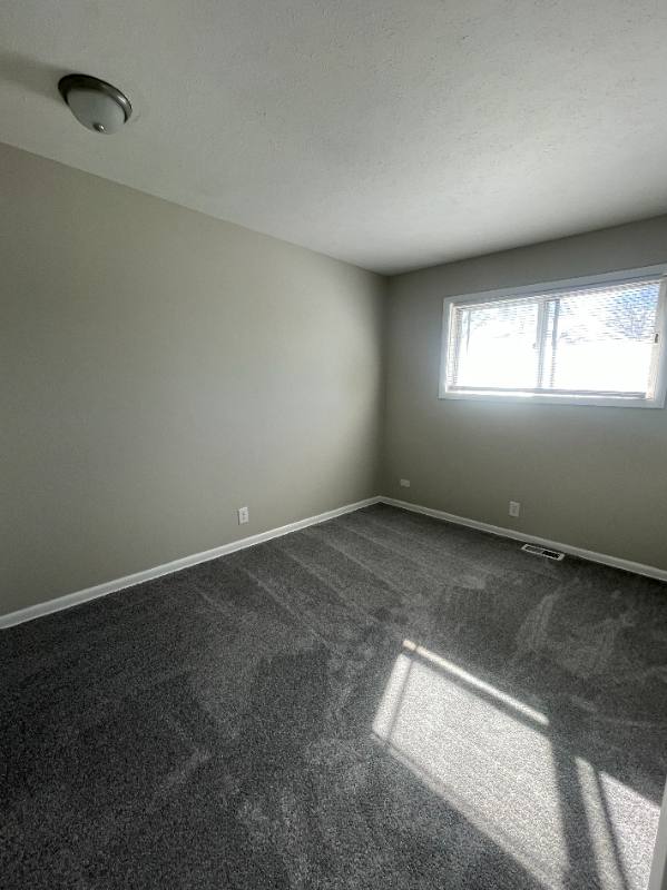 Townhouse for rent at 343 Pershing Ave NE, North Canton, OH 44720