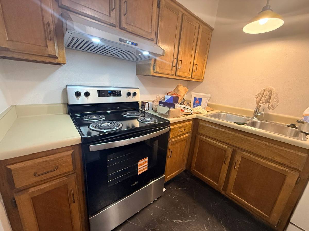 Apartment for rent at 415 Albany, San Antonio, TX 78209