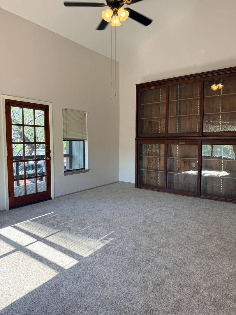 Apartment for rent at 415 Albany, San Antonio, TX 78209