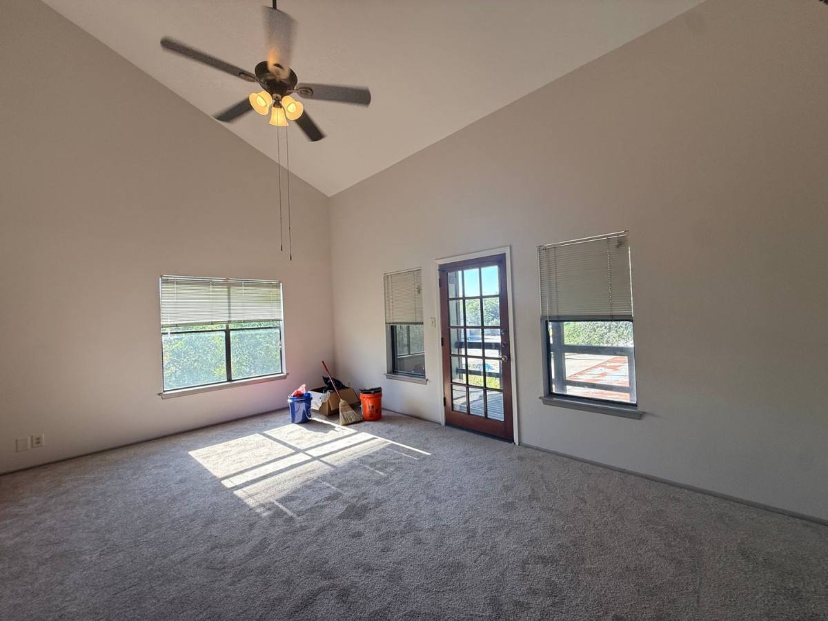 Apartment for rent at 415 Albany, San Antonio, TX 78209