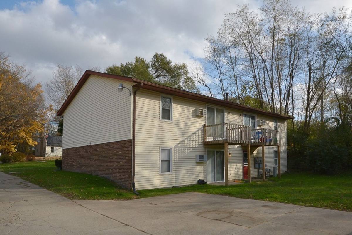 Apartment for rent at 1313 Huntington Ave, Kalamazoo, MI 49048