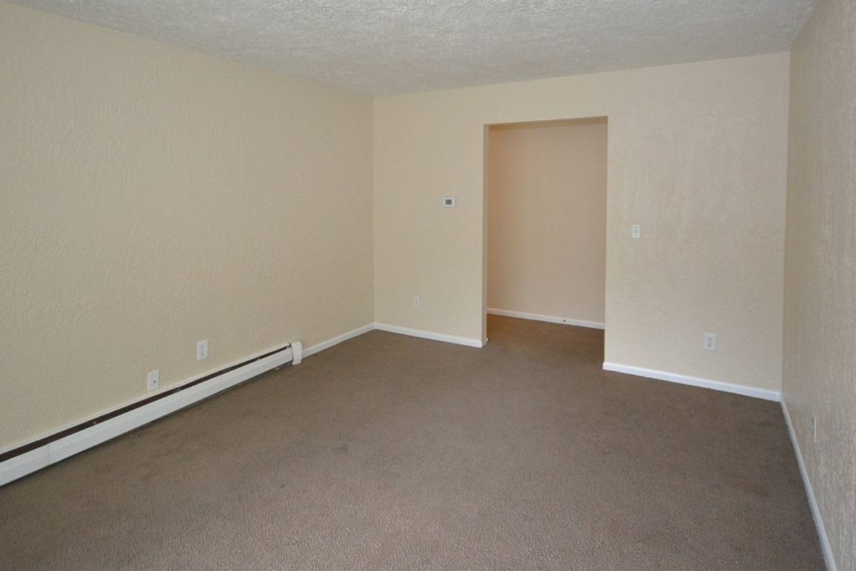 Apartment for rent at 1313 Huntington Ave, Kalamazoo, MI 49048