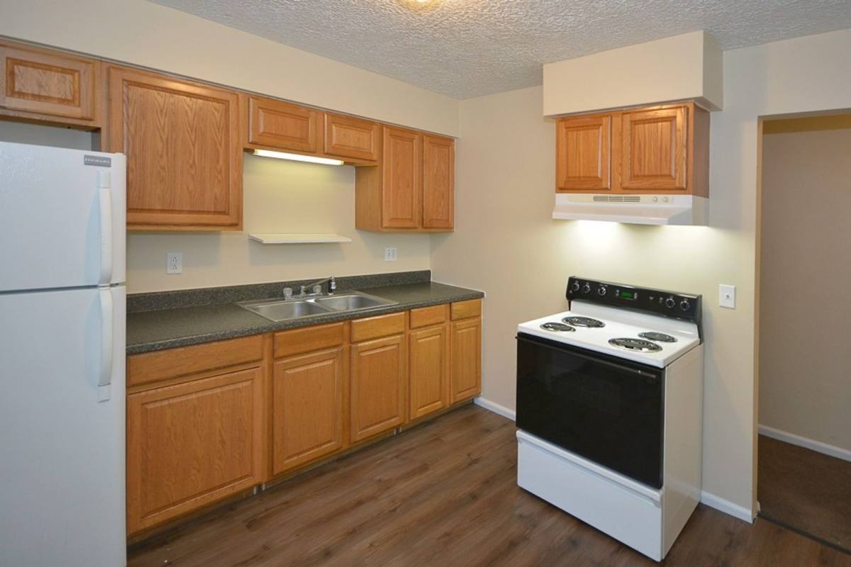 Apartment for rent at 1313 Huntington Ave, Kalamazoo, MI 49048