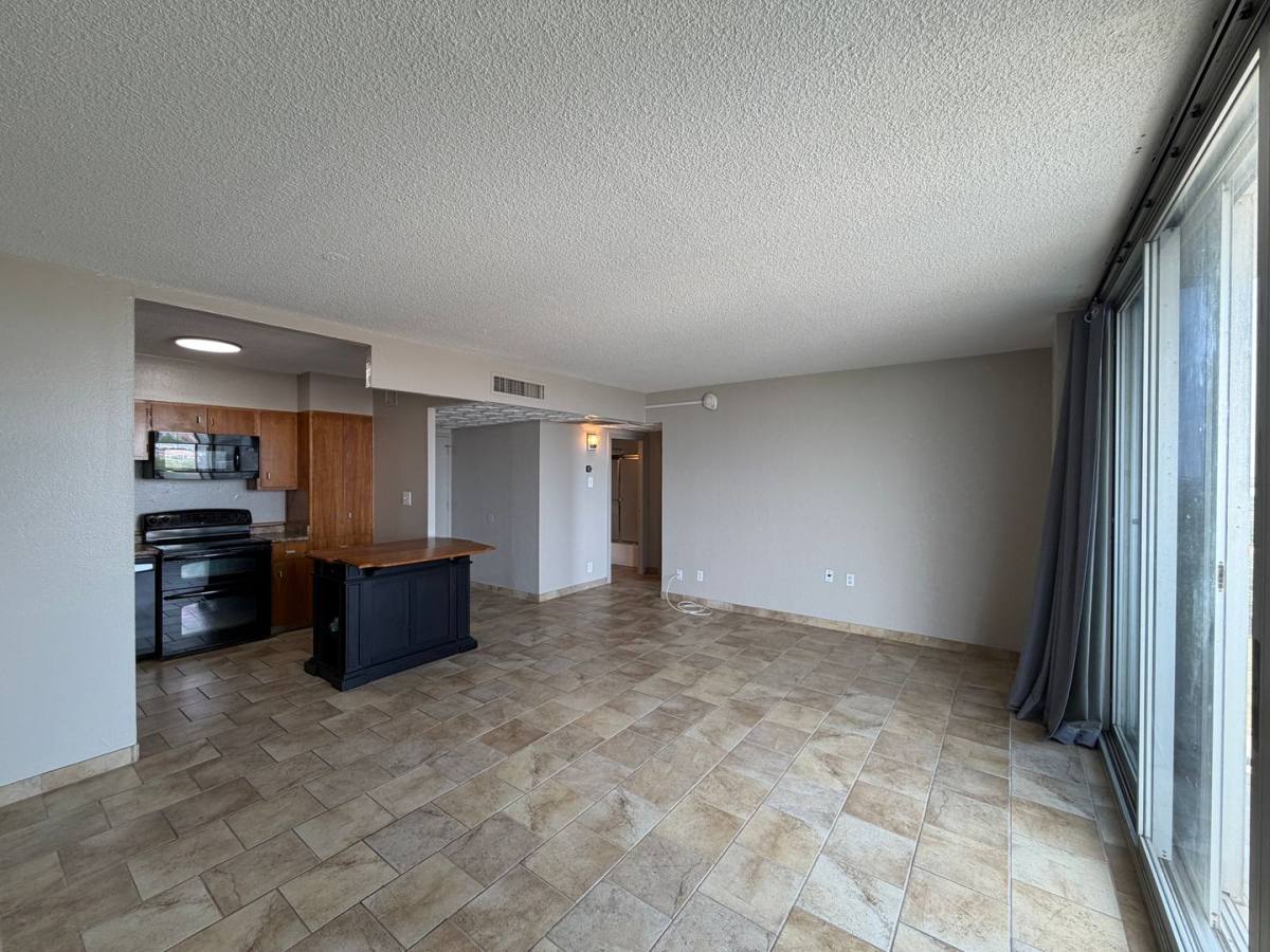 Condo for rent at 715 S Upper Broadway, Corpus Christi, TX 78401