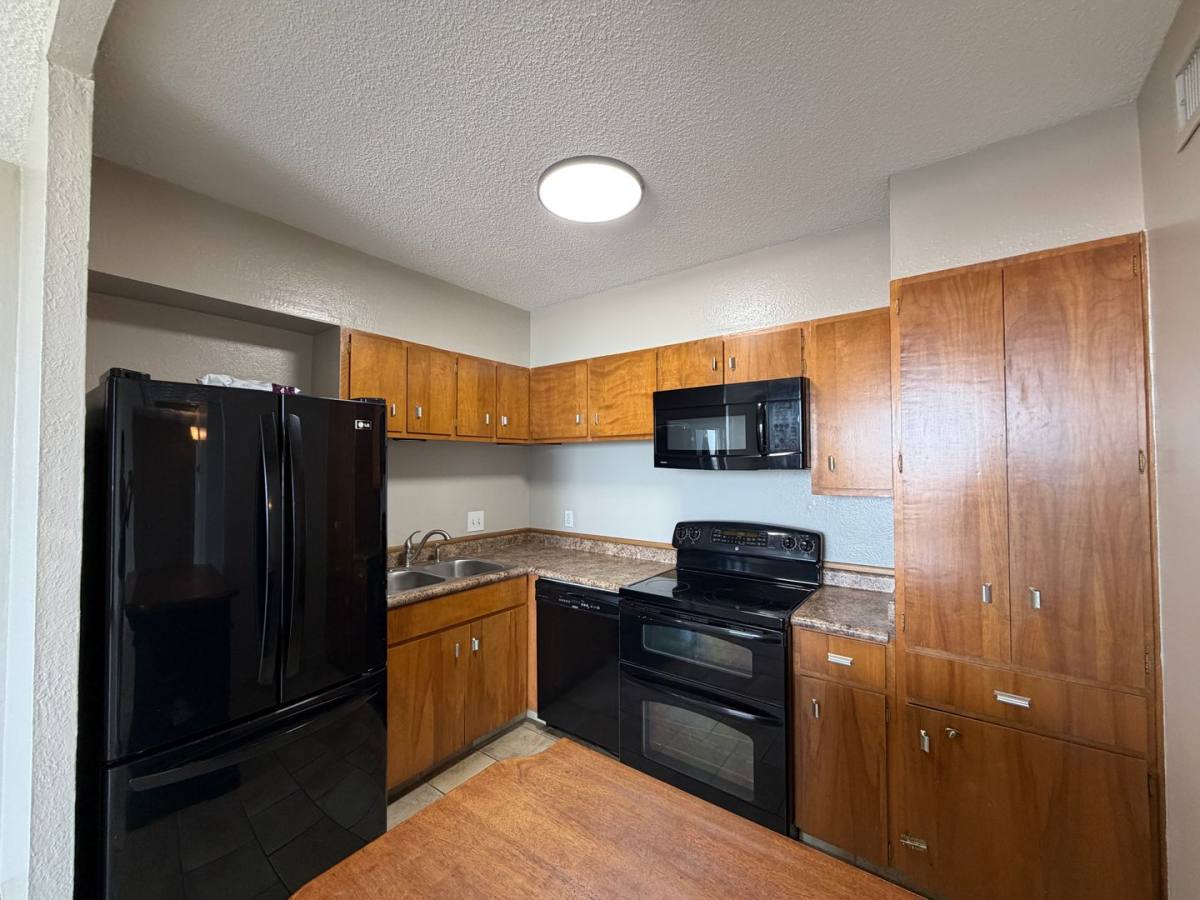 Condo for rent at 715 S Upper Broadway, Corpus Christi, TX 78401