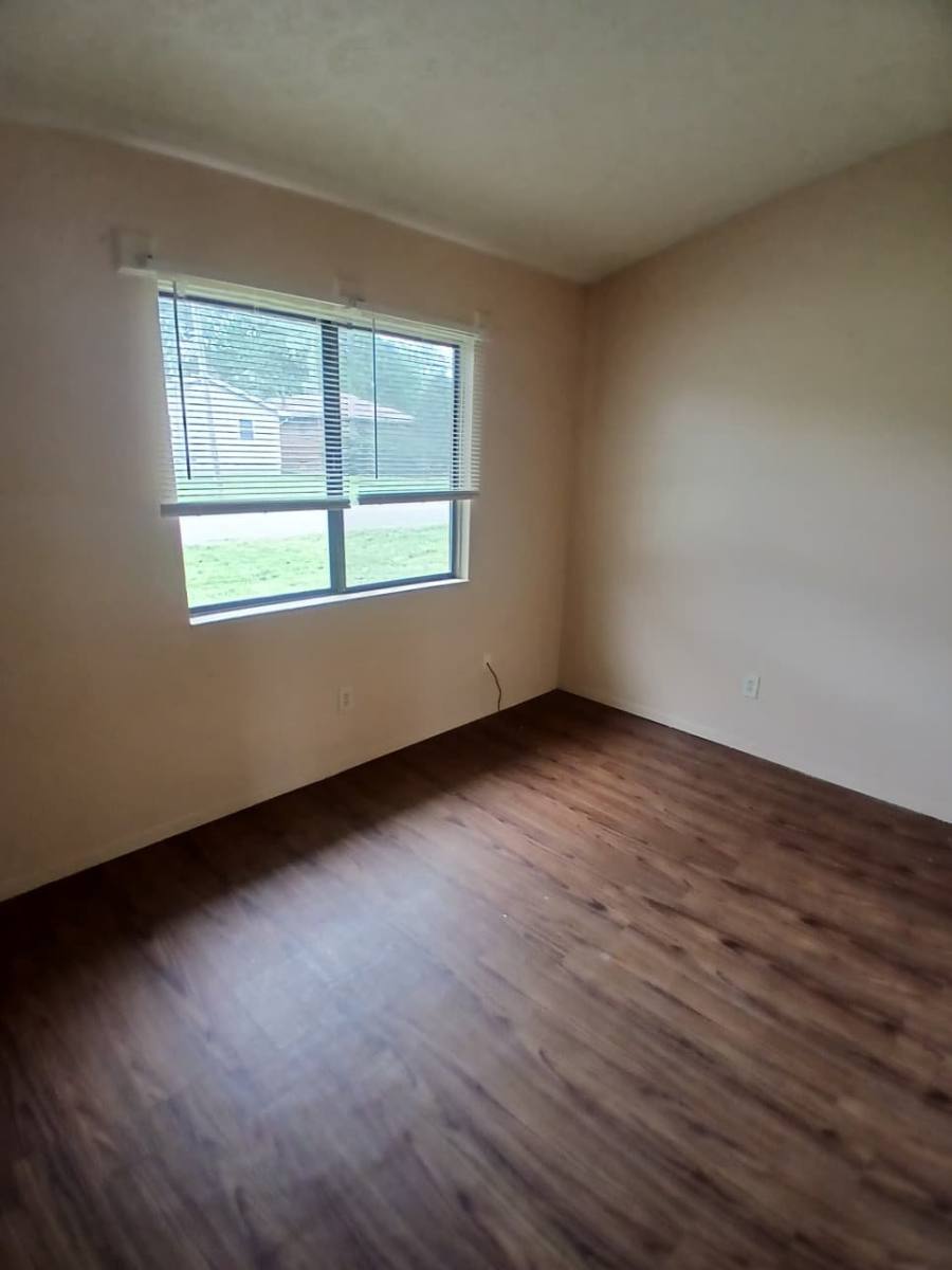 Apartment for rent at 1331-1333 Thurston St #1326, Akron, OH 44320