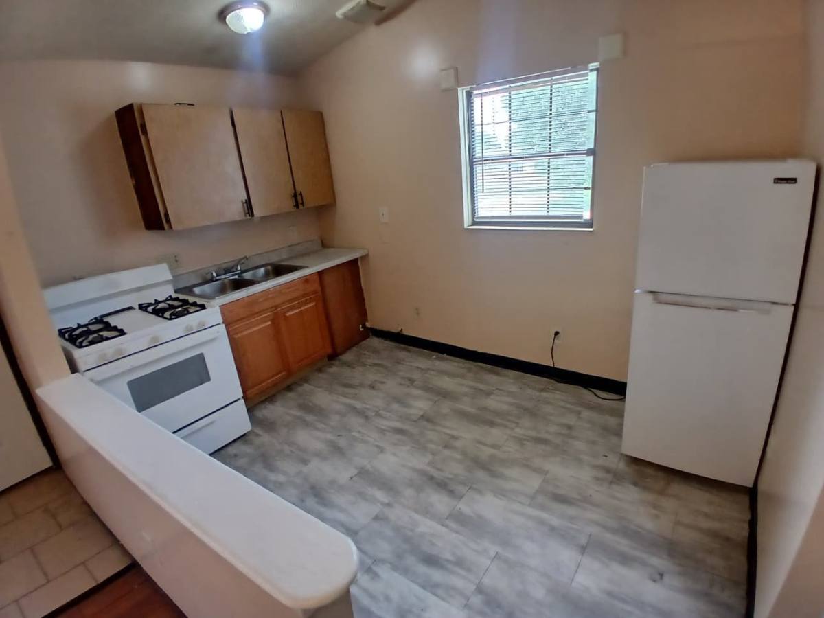Apartment for rent at 1331-1333 Thurston St #1326, Akron, OH 44320